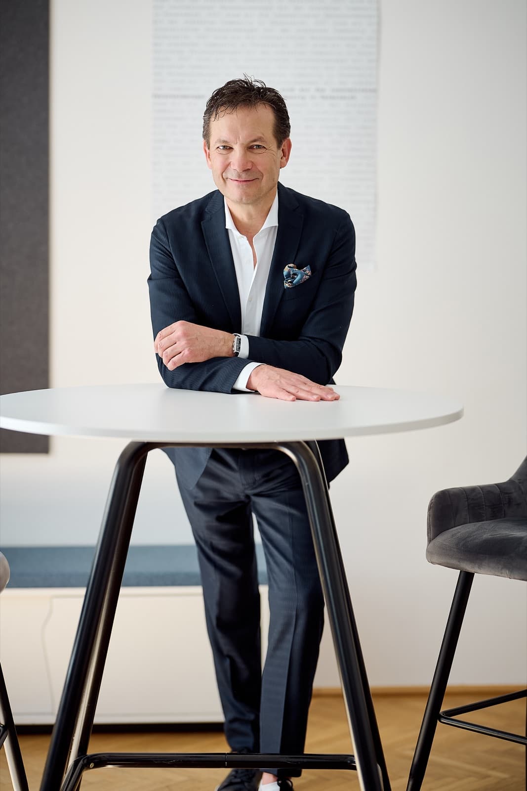 Porträt eines Beraters im Sales Mentor Hero